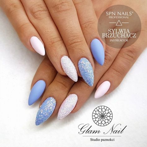 Almond Shape Nails, Colorful Nail Designs, Easter Nails, Valentine's Day Nails, Gorgeous Nails, Blue Nails, Winter Nails, Nail Art Design, How To Do Nails