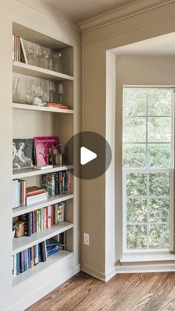 Kelsey Berry | Transitional DIY Home on Instagram: "READ THIS before you paint‼️

Color drenching is everywhere right now (and for good reason!). It’s a great way to add some extra interest to a room and a custom feel, especially in your builder grade home. 

Here are my THREE biggest tips to color drench like a pro:
1. Don’t use the same paint for the trim and the walls, you still want to use a dedicated trim paint on your woodwork
2. Try to pick a room with crown molding (or add it yourself) because this creates more dimension/texture and separates the wall from the ceiling
3. For an extra unique boost, use a different sheen on the trim! Here I used flat on the wall and ceiling and satin for the trim and I think it just looks beautiful!

✨ save this and share with a friend who should col Color Drenching, Trim Paint, Builder Grade, Painting Trim, Crown Molding, The Ceiling, Paint Colors For Home, Painting Tips, Interior Design Tips