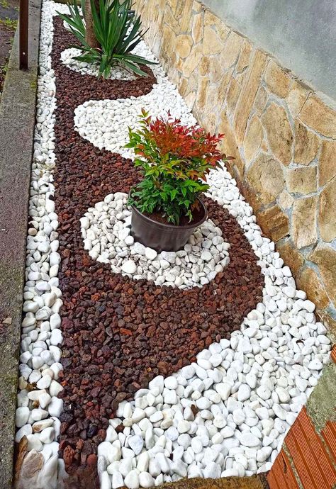 11. Hydrangeas And Hostas, Colorful Perennials, Xeriscape Plants, Pebble Landscaping, Succulent Landscape, Rockery Garden, Rock Landscape, Bamboo Diy, Building Raised Beds