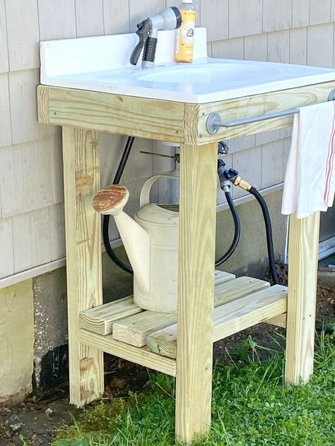 Diy Outdoor Sink, Outdoor Garden Sink, Outside Sink, Outdoor Sink, Outdoor Kitchen Sink, Garden Sink, Outdoor Sinks, Casa Exterior, Outdoor Diy Projects