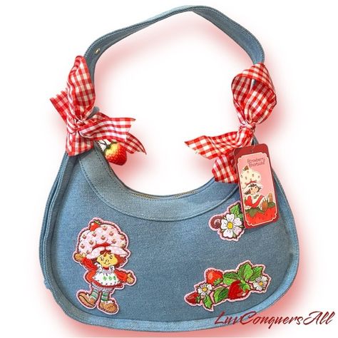 Strawberry Shortcake Denim Ribbon Handbag Denim Handbags, Strawberry Fruit, Pretty Bags, Karate Kid, Cute Purses, Cute Bags, Strawberry Shortcake, New Toys, New Bag