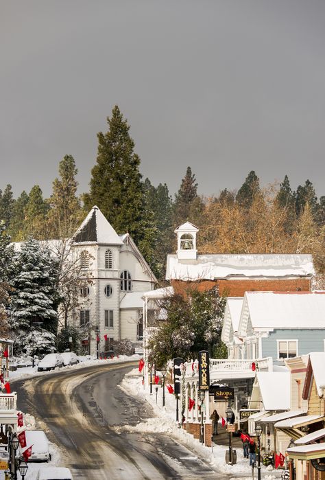 Nevada City California, Small Towns Usa, Small Town America, Small Town Life, Main Street Usa, Nevada City, Julie Andrews, Winter Camping, Mountain Town