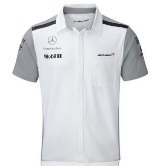 McLaren Shirt - Waiting on a sale Corporate Uniform Design, Manager Clothes, Mclaren Logo, Team Shirt Designs, Corporate Shirts, Mclaren Formula 1, Corporate Uniforms, Mens Polo T Shirts, Polo Shirt Design