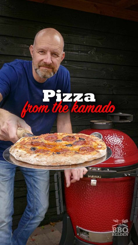 Kamado Joe Recipes, Kamado Grill Recipes, Green Egg Bbq, Big Green Egg Grill, Pizza Aesthetic, Kamado Bbq, Perfect Pizza Dough, Big Green Egg Recipes, Pizza Roll