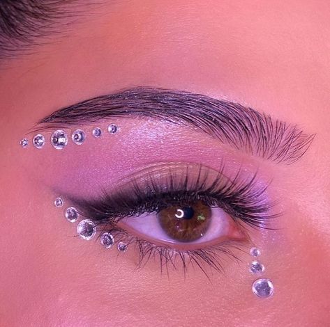 Rhinestone Makeup, Rave Makeup, Birthday Makeup, Smink Inspiration, Makijaż Smokey Eye, Makeup Eye Looks, Creative Eye Makeup, Festival Makeup, Eye Makeup Art