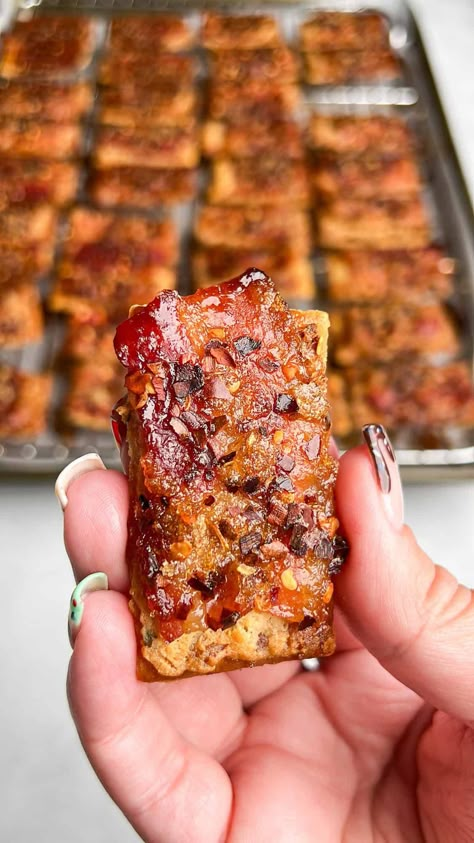 Party Snack Foods For A Crowd, Room Temperature Appetizers For A Crowd, Candied Bacon Crackers, Candy Bacon, Bacon Crackers, Bacon Cracker, Bacon Snacks, Bacon Wrapped Chicken Bites, Batch Baking