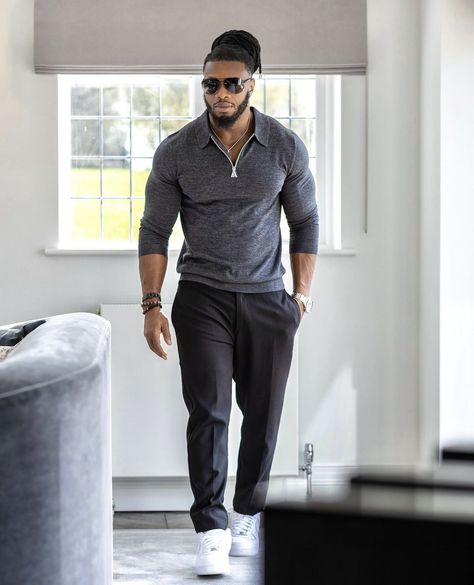 Ulisses Idris Elba Casual Style, Black Men Date Night Outfit, Idris Elba Pacific Rim, Men Date Night Outfit, Idris Elba Style, Idris Elba Photoshoot, Idris Elba Black And White, Idris Elba Portrait, Class Outfits