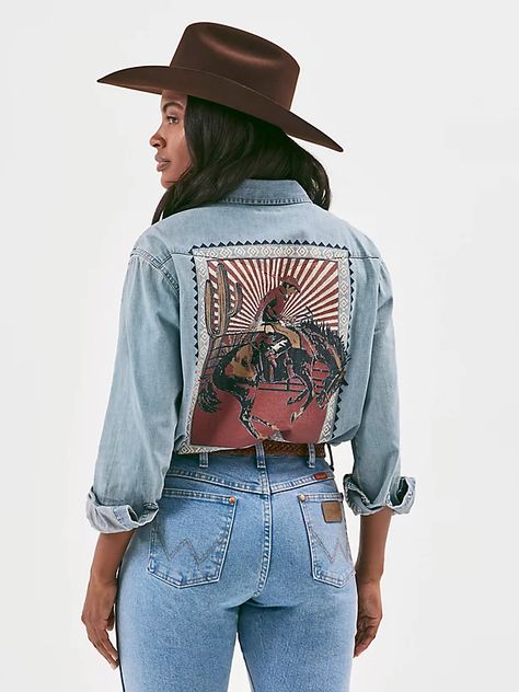 Women's Rodeo Poster Denim Western Snap Shirt Punchy Western Outfits Winter, Staple Outfits, Western Shopping, Western Shirts For Women, Rodeo Poster, Western Grunge, Western Women, Boyfriend Denim, Loose Fit Jeans