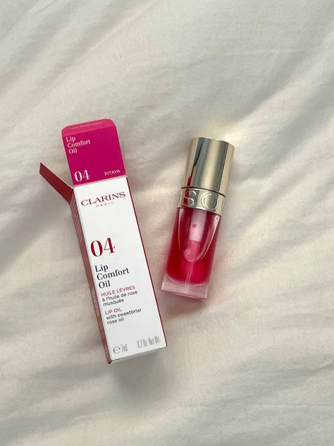 Clarins Lip Oil, Makeup Bag Essentials, Fancy Makeup, Makeup Needs, Pretty Skin Care, Rose Oil, Makeup Items, Makeup Essentials, Pretty Makeup