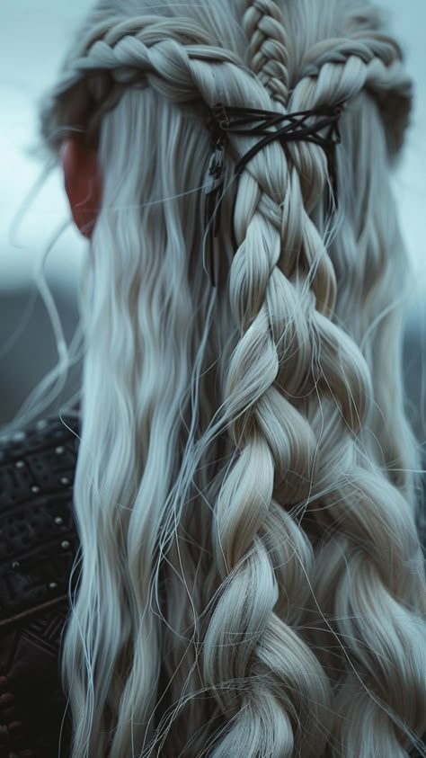 Braid White Hair, White Fantasy Hair, Valyrian Hairstyle, Targaryen Hair Aesthetic, Norse Hairstyles Women, White Hair Braids, Nordic Braids, Targaryen Braids, Fantasy Braids