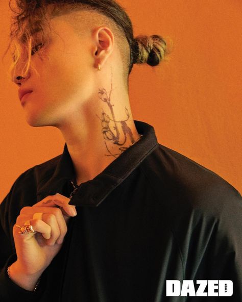 Dean Tattoo, Kwon Hyuk, Yours Lyrics, Zico, Corte De Cabelo Masculino, Male Artist, Korean Artist, Neck Tattoo, A Tattoo