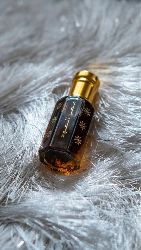 Ittar Bottles, Attar Photography, Attar Bottle, Egyptian Musk, Mens Riding Boots, Best Perfume For Men, Fragrance Photography, Coffee Shop Photography, Blur Photography