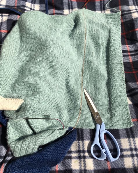 How to Shorten a Sweater Shortening A Knitted Sweater, Shorten Knitted Sweater, How To Hem A Sweater, Shorten A Sweater Diy, How To Shorten A Knitted Sweater, Shorten Sweater Length, How To Shorten A Sweater, Shorten A Sweater, Jeans For Work