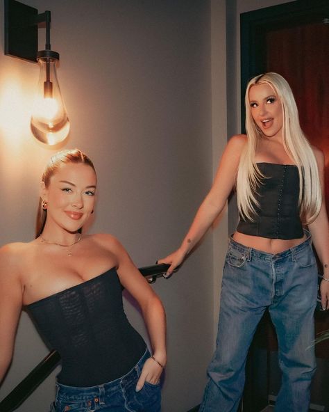 Brooke (@brookeschofield) • Instagram photos and videos Cancelled Podcast, Julie Core, Brooke Core, Bleach And Tone, Tana Mongeau, First Live, Taylor Swift Concert, Influencers Fashion, Live Show