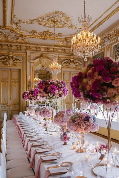 Wedding decoration by Weddingdecobox in the Grand Salon ballroom of the venerable Shangri La Paris بيوت ملكية, Table Rose, Elegant Wedding Reception, Wedding Set Up, Paris Wedding, Ballroom Wedding, Formal Dinner, French Wedding, Fun Wedding Photography