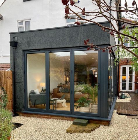 Black Extension House, Black Glass Extension, Extension House, Home Extension Ideas, Flat Roof Extension, House Extension Plans, Extension Plans, Home Extension, Roof Extension