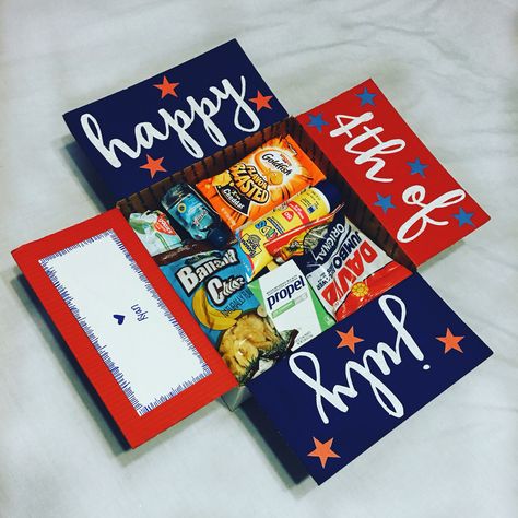 4th of July | Military Care Package | made by Holly Nicole Merritt Fourth Of July Care Package, Navy Care Package, Care Package Decorating, Missionary Care Packages, Military Care Package, Package Ideas, Care Packages, 4th July, Box Ideas