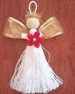 Tassel Angels Christmas Ornament, Quilted Angel Ornament Pattern, Tassel Angels, Ribbon Tassel, Craft To Make, Angel Crafts, Ornament Tutorial, Club Ideas, Yarn Diy