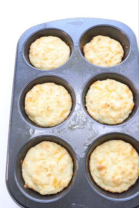 Low Carb Biscuits, Low Carb Biscuit, Postre Keto, Low Carb Low Fat Recipes, Keto Biscuits, Drop Biscuits, Low Carb Low Sugar, Low Carb Dessert, Biscuits Recipe