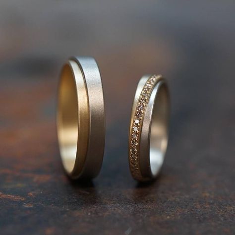 3 Diamond Wedding Band, Couple Rings Wedding Gold, Promise Couple, Wedding Rings Couple, Wedding Bands His And Hers, Couple Rings Gold, Marriage Rings, خواتم خطوبة, Wedding Rings Sets His And Hers