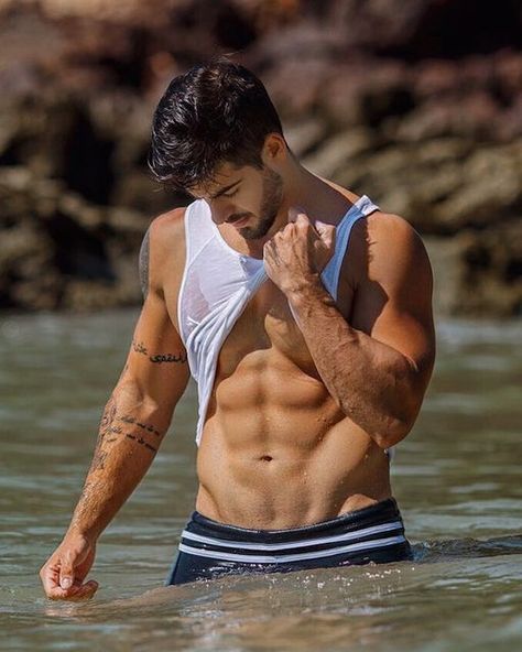 Tattooed Men, Hot Abs, Stylish Men Casual, Cute Love Wallpapers, Male Eyes, Many Men, Muscular Men, Attractive Guys, Stylish Men