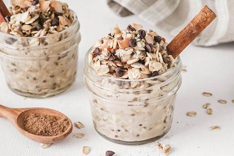 Chai Overnight Oats, Healthy Overnight Oats Recipe, Breakfast Hacks, Healthy Overnight Oats, Night Oats, Chai Masala, Homemade Chai, Spiced Tea, Overnight Oatmeal Recipes