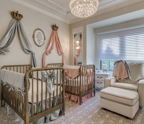 Discover more amazing kids’ nurseries ideas with Circu Magical Furniture! Go to CIRCU.NET #twinnursery #boy #girl #twinnurseryideas Twin Babies Nursery, Twin Nursery Room, Twin Baby Rooms, Luxury Baby Nursery, Victorian Nursery, Twin Nursery, Nursery Room Design, Nursery Room Inspiration