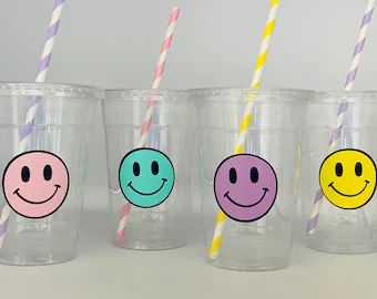 Good Vibes Birthday Party, Preppy Smiley Face Birthday Party, Preppy Party Favors, Happy Face Birthday Party, Birthday Smiley Face, Smiley Face Birthday Party, Preppy Birthday Party, Smiley Face Party, Smiley Party