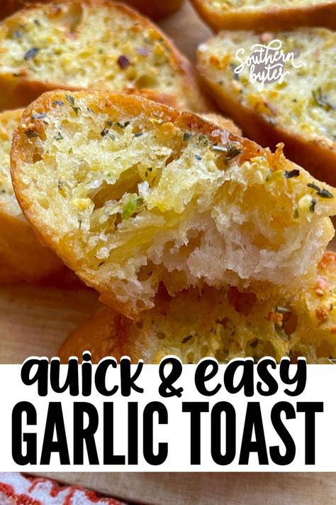 Looking for the ultimate garlic toast recipe? This recipe is packed with garlic flavor, rich buttery goodness, and perfectly crispy bread that is tender and fluffy inside. Best of all, it can be whipped up in just 10 minutes! Garlic Butter Toast Recipe, How To Make Garlic Toast, Garlic Toast With Bread, Simple Garlic Bread Recipe, Garlic Bread In Oven, Simple Garlic Bread, Garlic Bread Toast, Garlic Toast Recipe, Easy Garlic Bread Recipe