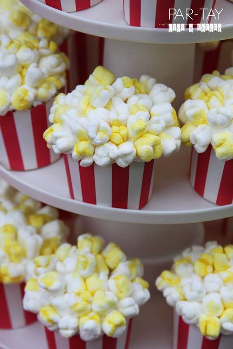 Check out the cool popcorn cupcakes at this Drive-in Movie Movie Night Party!! See more party ideas and share yours at CatchMyParty.com #catchmyparty #movienight #popcorncupcakes #moviescupcakes #cupcakes #movienightbirthdayparty Birthday Party Ideas 21st, Movie Theatre Birthday Party, Theatre Cake, Movie Theater Party, Birthday Movie Night, Popcorn Cupcakes, Ideas Birthday Party, Movie Night Birthday Party, Movie Cakes