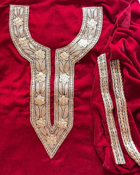 Tila Work Kashmiri Suit, Tilla Work Kashmiri Pheran, Pheran Designs, Kashmiri Outfits For Women, Kashmiri Suits, Dori Work, Gold Work Embroidery, Bracelets Easy, Textile Prints Design