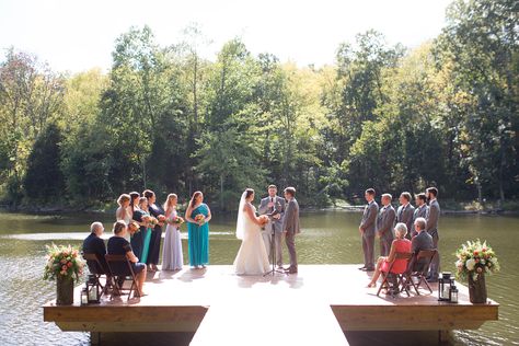 wedding ceremony on dock, lake wedding Fall Lake Wedding, Lake Wedding Ideas, Dock Wedding, Brazilian Wedding, Fall Lake, Marriage Reception, Lake Dock, Yacht Wedding, Camp Wedding