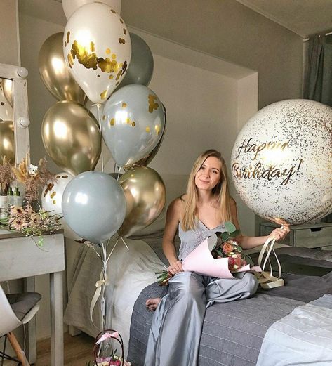 Bridal Room Decor, 30th Birthday Wishes, Birthday Party Checklist, Pretty Balloons, 40th Birthday Party Decorations, Happy Birthday Decor, Birthday Room Decorations, Luxury Flower Bouquets, 21st Birthday Decorations