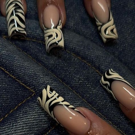 IZZY 💗 San Jose Natural Nails on Instagram: "Posting all the drafts 🦋  #trendynails #explorepagenails #nailart #nailartist #curvednails" Textured Nails Design, Nail Mood Board, Alternative Nail Ideas, Street Wear Nails, Short Nails With Designs, Artsy Nails Designs, Piercing Nails, Textured Nails, Instagram Posting