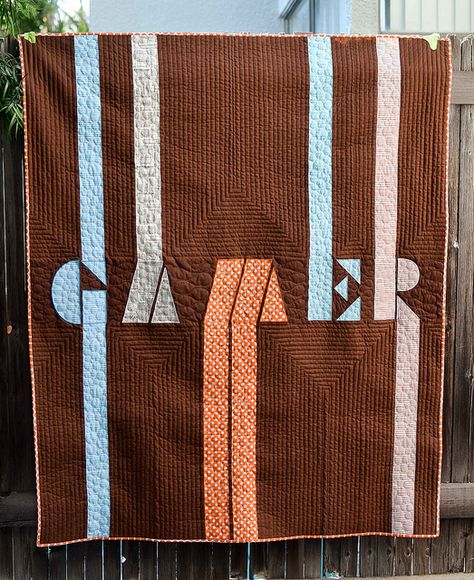 Possibly the most tasteful "gamer" home decor I've ever seen. "gamer quilt" by ericajackman, via Flickr Gamer Quilt, Word Quilts, Alphabet Quilts, Diy Geek, Video Game Lover, Pretty Quilts, Alphabet Quilt, Finished Quilts, The Quilt Show