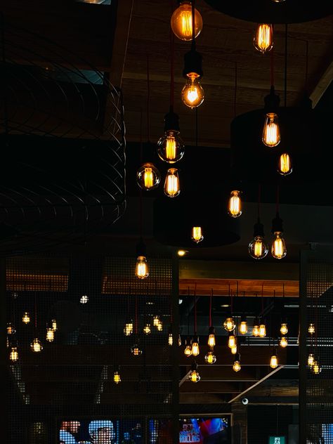 #restopub #lights #restaurant #pub #kelseys #canada #decor #design #aesthetic Dim Restaurant Lighting, Pub Aesthetic, Canada Decor, Lights Restaurant, Go With Your Gut, Restaurant Photos, Lost In The Woods, Restaurant Lighting, Design Aesthetic