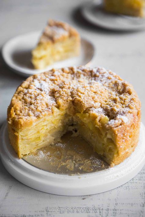 Gateau Invisible Aux Pommes / French Invisible Apple Cake | What to Cook Today Martha Stewart Apple Cake, Invisible Apple Cake, Apple Cakes, French Apple Cake, Apple Cake Recipe, Apple Cream, French Cake, Apple Dessert Recipes, Recipes Cake