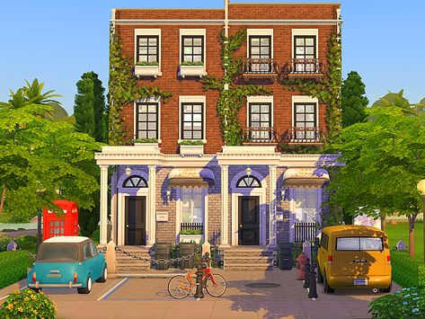 Townhouse Sims 4, Family Townhouse, Ts4 Builds, Sims 4 Houses Layout, Townhouse Apartments, British Cottage, The Sims 4 Lots, British House, Sims 4 Speed Build