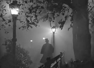 Writers in London in the 1890s: London Fog Hyde Aesthetic, Dr Aesthetic, Gothic Literature, Paranormal Experience, Ghost Walk, Mr Hyde, Shadow Silhouette, Dr Jekyll, Mr. Hyde