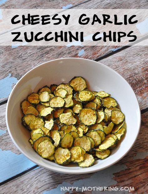 Dehydrated Zucchini Chips, Aip Foods, Garlic Zucchini, Keto Chips, Zucchini Chips Recipe, Dehydrating Food, Dehydrated Foods, Veggie Snacks, Veggie Chips