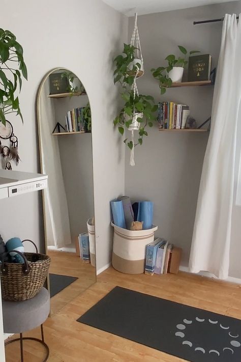 DIY At-Home Yoga Room (Renter Friendly!) Yoga Corner Bedroom, Yoga Corner At Home, Yoga Nook, Yoga Spaces At Home, Meditation Nook, Yoga Corner, Zen Room Decor, Home Yoga Room, Meditation Room Decor