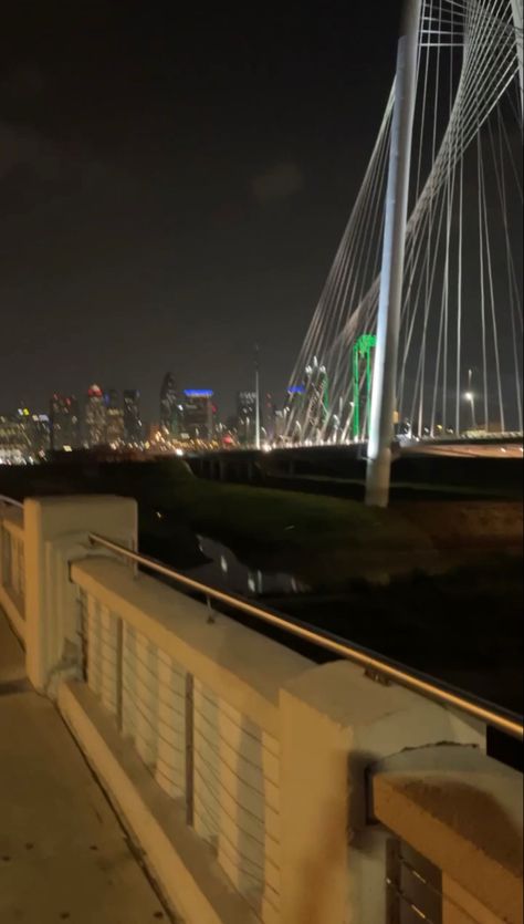 Dallas Texas At Night, Downtown Dallas At Night, Dallas Texas Aesthetic, Sneaky Link Pictures, Sneaky Link, City View Night, Dallas City, Dallas Skyline, Night Video