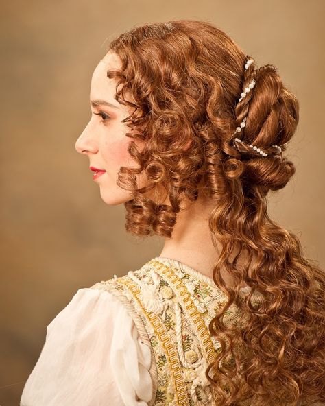 16th Century Hair 1600s Hairstyles, 16th Century Hairstyles, 1700s Hairstyles, Historical Hairstyles, Medieval Hairstyles, Athletic Hairstyles, Hair Reference, Popular Hairstyles, Hair Pictures