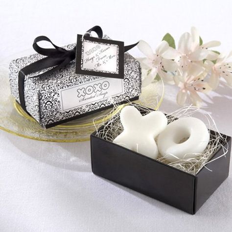 Is there anything sweeter than hugs and kisses from someone you love? These "XO" Hugs and Kisses Soaps are so adorable! Now you can give guests hugs and kisses to take home! #practicalfavors #partyfavors #beaucoupfavors Wedding Favor Soap, Practical Wedding Favors, How To Dress For A Wedding, Soap Wedding Favors, Inexpensive Wedding Favors, Cheap Favors, Wedding Favors And Gifts, Elegant Wedding Favors, Best Wedding Favors