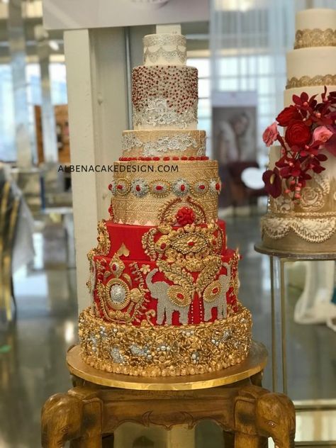 My inspiration became the amazing embroidery details of an indian wedding lengha. Indian Wedding Cake Designs, Indian Wedding Lengha, Indian Wedding Cake, Red And Gold Wedding, Extreme Cakes, Indian Cake, Winter Wedding Cake, Floral Wedding Cakes, Amazing Wedding Cakes