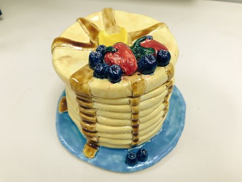 Pancake Sculpture, Ceramics Glaze, Ceramic Food, Food Sculpture, Food Challenge, Middle School Art, White Clay, Clay Projects, Clay Creations