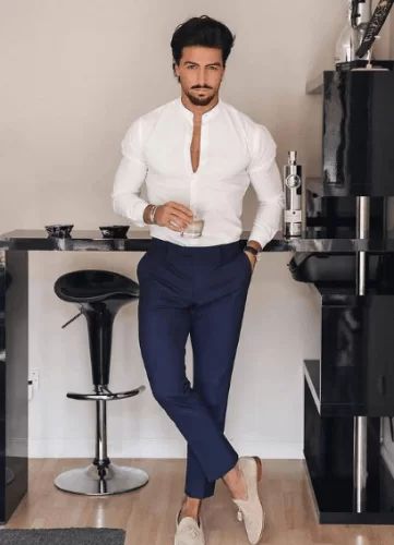 33 Ways to Wear & Style White Button Down Shirts For Men Shirt With Grey Suit, White Shirt Combination, Black Pants Brown Shoes, Navy Blue Pants Outfit, Blue Pants Outfit, Shirt Combination, Blue Pants Men, White Oxford Shirt, White Shirt Outfits