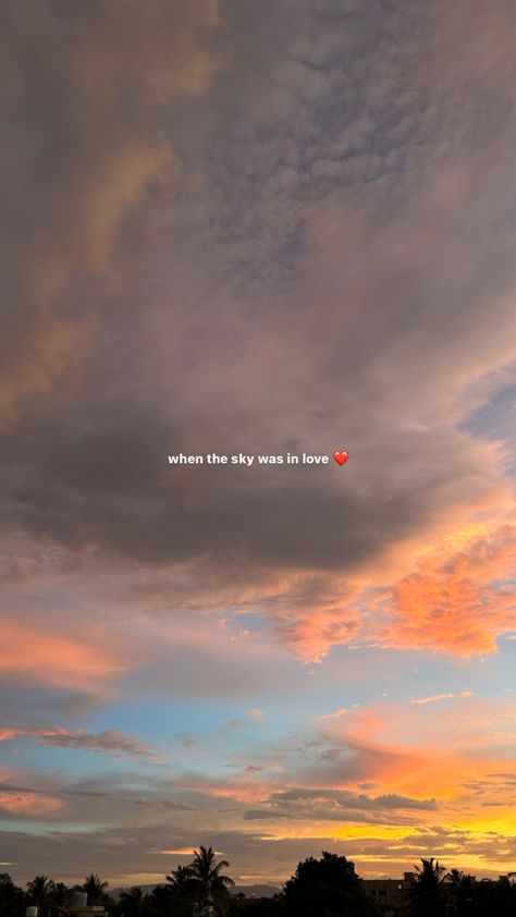 Sky And Me Caption, Sky Aesthetic Sunsets, Sky Story, Sky Captions, Sunset Captions For Instagram, Sunset Captions, Nature Photography Quotes, Sunset Quotes Instagram, Sky Quotes