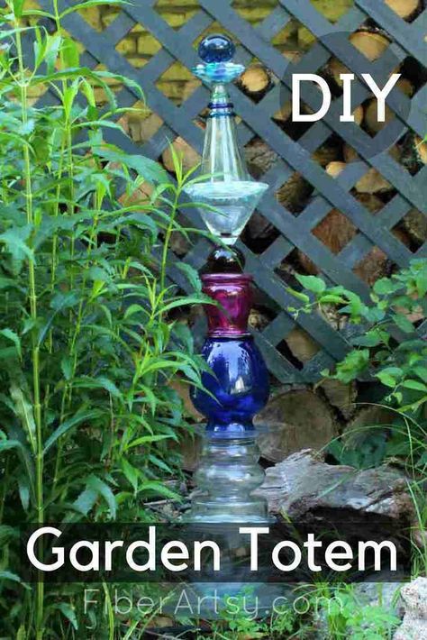 Garden Totem  Learn how to make a Glass Art Totem Pole with inexpensive thrift store items. A step by step tutorial by FiberArtsy.com #yardart #gardenart #gardenideas #diy #diygarden #diytotem #totem Grand Vase Transparent, Diy Totem, Glassware Garden Art, Garden Totem, Garden Figures, Garden Totems, Statue Art, Glass Garden Art, Garden Art Sculptures Diy