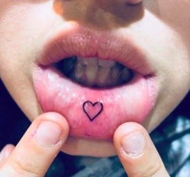 Inside Lip Tattoos Aesthetic, Inner Lip Tattoo Ideas, Inside Lip Tattoos, Lip Tattoo Ideas, Inner Lip Tattoo, Worldwide Tattoo, Happy Aesthetic, Trending Tattoo, Small Tats